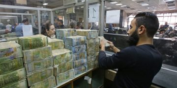 “نيو ليرة” بين وهم القوة ونظرية السيطرة.. قراءة لـ”تفاصيل برس” في مقترحات خبير اقتصادي