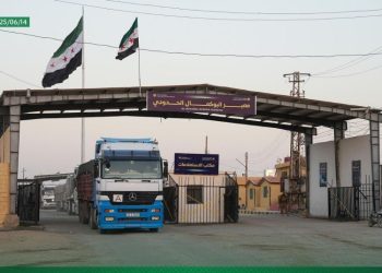 من البوكمال إلى التنف.. سوريا تنفض الغبار عن معابرها وتستأنف التواصل مع جيرانها