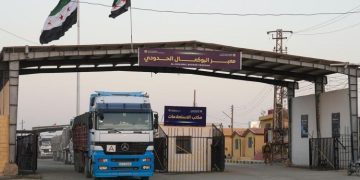 من البوكمال إلى التنف.. سوريا تنفض الغبار عن معابرها وتستأنف التواصل مع جيرانها