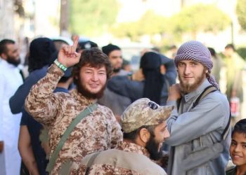 بعد ضوء أخضر غربي.. 3500 مقاتل أجنبي من فصائل الثورة يدخلون الجيش السوري في خطوة تحول تاريخية: ما التفاصيل؟
