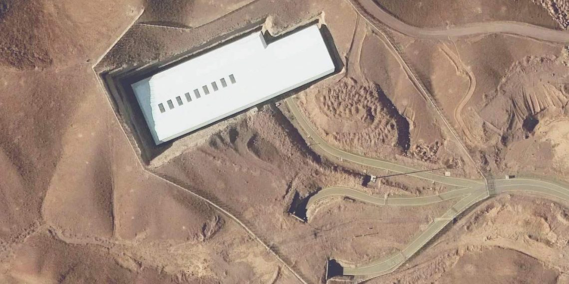 30 صاروخ “توماهوك” ومقاتلات B-2.. ترامب: منشأة فوردو النووية الإيرانية رحلت