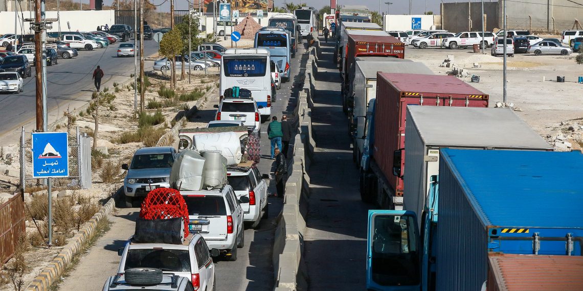الأردن يستأنف الاستيراد من سوريا.. خبير اقتصادي لـ تفاصيل برس : القرار خطوة لاستعادة التوازن التجاري