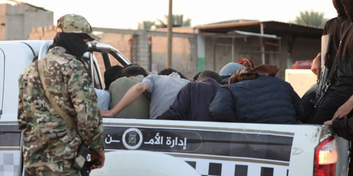 دير الزور.. مديرية الأمن الداخلي تطلق حملة أمنية لمكافحة الفوضى ومنع حيازة الأسلحة