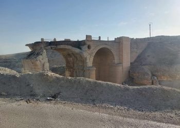 "تحويلة الموت" بريف دير الزور.. مخاطر الجسور المدمرة ومطالب المواطنين
