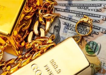 الذهب يبلغ أعلى مستوى له عالمياً.. مدفوعاً بتراجع الدولار وترقب الأسواق لقرار ترامب
