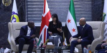 سوريا وبريطانيا تبحثان سبل التعاون بالاستجابة للطوارئ وإزالة الألغام