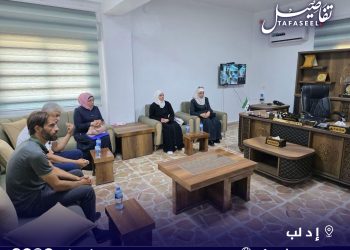 عمل بلا مقابل.. معلمو إدلب يواجهون التهميش وانعدام الحقوق