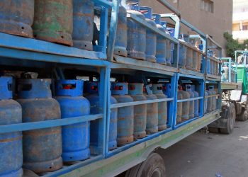 وزارة الطاقة تحدد سعر أسطوانة الغاز المنزلي وتتوعد المخالفين