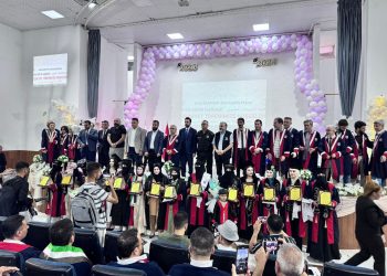 عفرين تحتفي بعشرات الطلاب الخريجين من كلية التربية