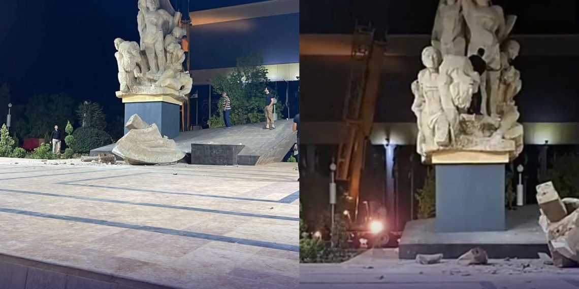 جدل واسع بسبب تحطم قطعة من نصب شهداء الجلاء في ساحة سعد الله الجابري