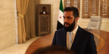 الرئيس الشرع يؤكد تأجيل لقاءه مع عبدي إلى الغد بسبب الأحوال الجوية