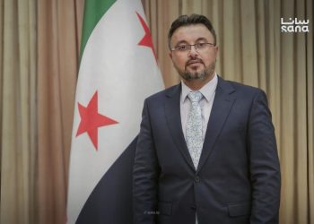 وزارة التربية تعمل على توفير منهاج الدولة السورية في المحافظات المحررة حديثاً