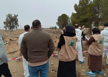الهيئة الوطنية للمفقودين تفتح تحقيقاً في موقع يُشتبه بأنه مقبرة جماعية في الرقة