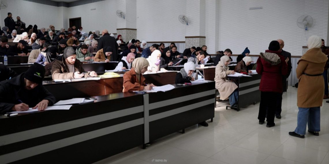 21 ألف طالب وطالبة يبدؤون امتحاناتهم العملية في جامعة حماة