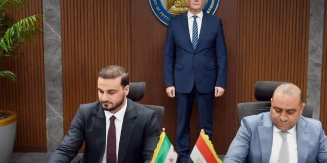 سوريا ومصر توقعان مذكرتي تفاهم في مجال الغاز والطاقة