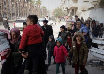 محافظة حلب تعلن عن فترة جديدة لخروج الأهالي الراغبين بالخروج من أحياء الشيخ مقصود والأشرفية