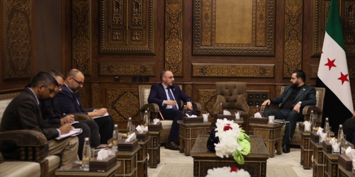 الداخلية السورية تبحث مع الصليب الأحمر تعزيز التعاون في ملف المفقودين