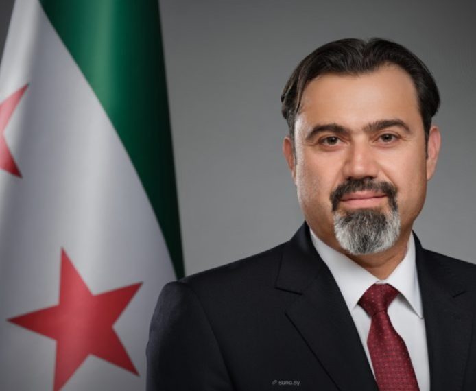 التربية تباشر إعداد التعليمات التنفيذية لتطبيق المرسوم الخاص بالمواطنين السوريين الكرد
