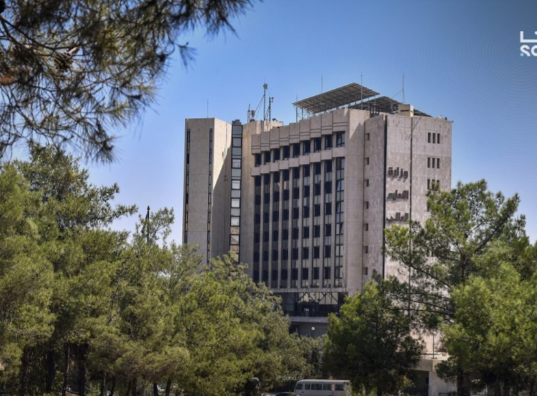 تمديد مواعيد التحويل المماثل بين الجامعات الحكومية وتقديم طلبات الطلاب المنقطعين