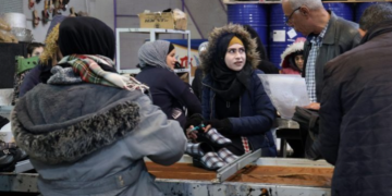 جولة رقابية على عدد من المنشآت والمعامل الخاصة بحماة