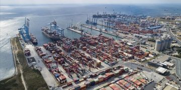 2.5 مليار دولار قيمة الصادرات التركية إلى سوريا خلال عام 2025