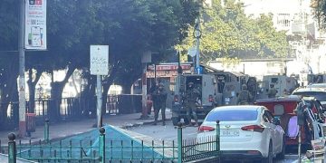 مقتل فلسطيني واعتقال آخرين خلال مداهمات الاحتلال في الضفة الغربية