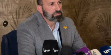 محافظ الرقة: العمل مستمر تمهيداً للانطلاق بمشروع تأهيل وصيانة جسر الرقة القديم “المنصور”