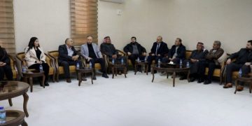 قائد الأمن الداخلي في حلب يلتقي وفداً من أهالي عين العرب