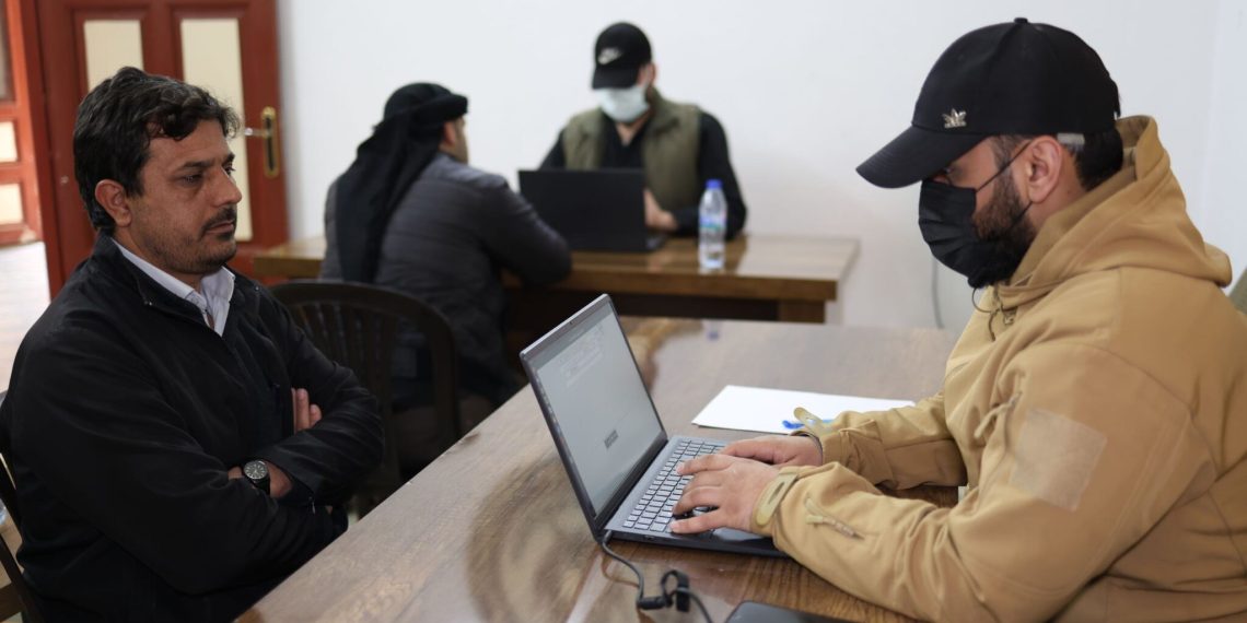 لليوم الثاني على التوالي.. الأمن الداخلي بإدلب يواصل تسوية أوضاع عناصر «قسد»