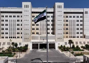 الخارجية السورية تُعيد تفعيل بعثاتها الدبلوماسية ضمن خطة تطوير مؤسسية شاملة
