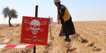 إصابة 3 مدنيين بجروح جراء انفجار مخلفات حرب في خان شيخون