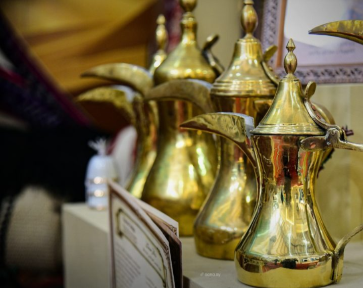 “دلة رسلان”.. جسر تراثي بين سوريا وقطر يحضر في معرض دمشق للكتاب