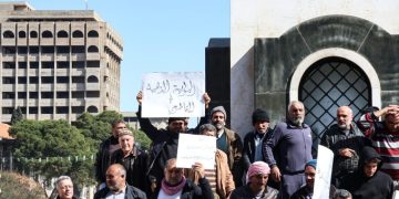 وقفة احتجاجية لسائقي الصهاريج في حمص للمطالبة بتطبيق نظام الدور ومكافحة المخالفات