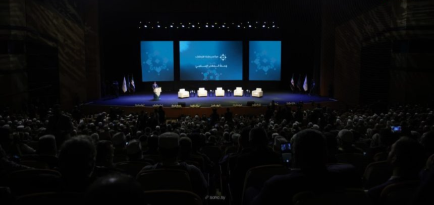 بدء فعاليات اليوم الثاني للمؤتمر الأول لوزارة الأوقاف في قصر المؤتمرات بدمشق